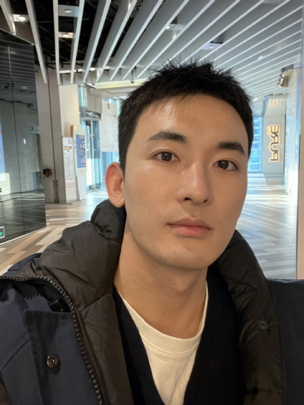 請叫先生的第一张照片--香港蓝颜知己交友网