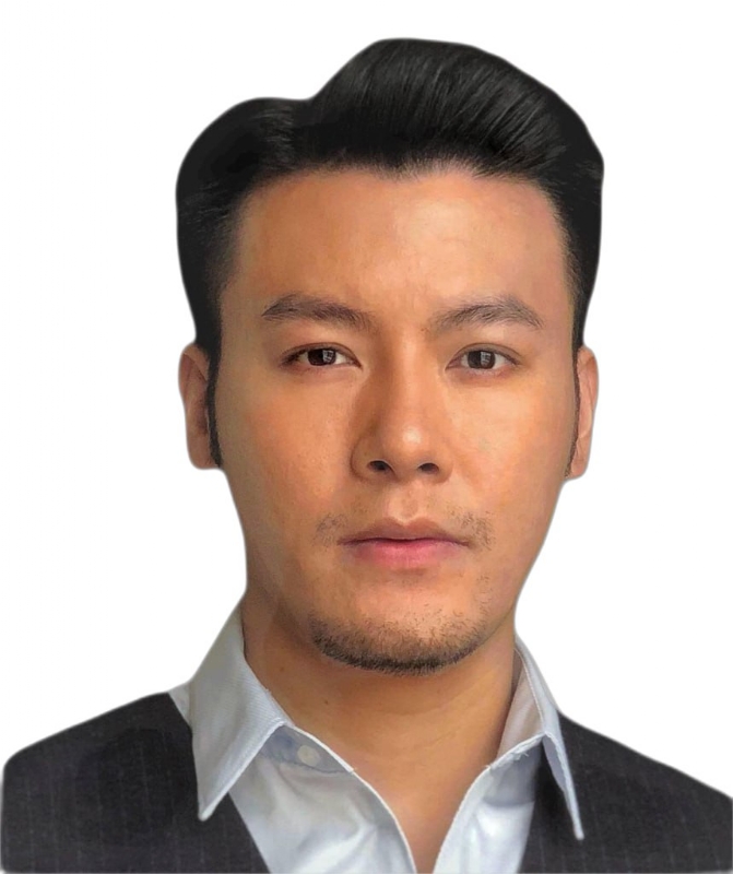 怀揣梦想的第一张照片--香港蓝颜知己交友网