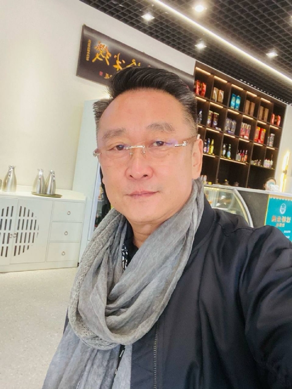 陳生的第一张照片--香港蓝颜知己交友网